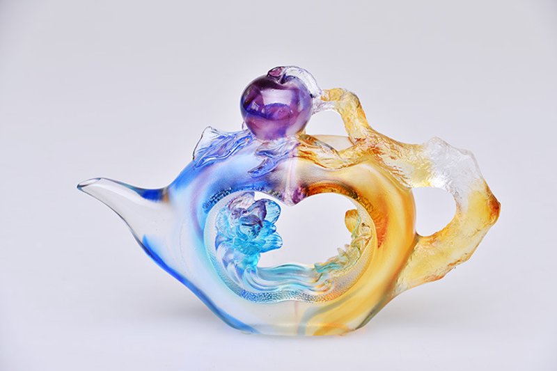 玻璃花瓶定制：让家居生活更添艺术气息